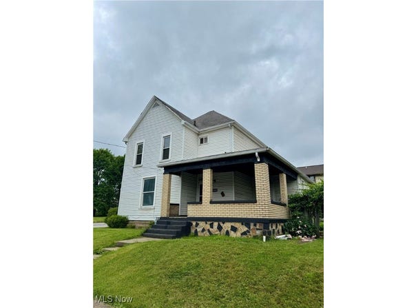 1321 Plum Street, Steubenville, OH 43952