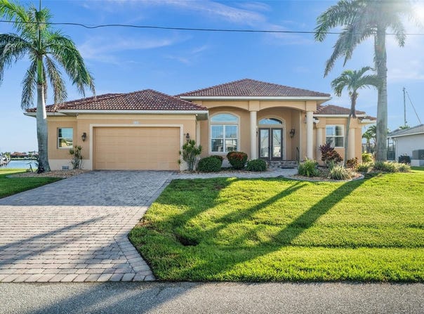 3322 SANDPIPER DRIVE, PUNTA GORDA, FL 33950