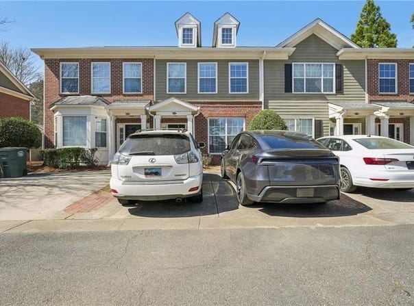 2147 Del Lago Circle, Kennesaw, GA 30152