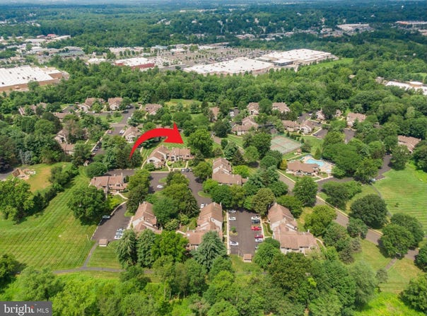 221 SASSAFRAS COURT, WARRINGTON, PA 18976