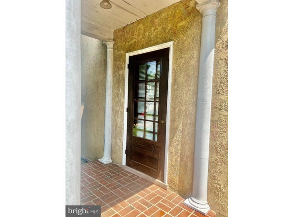 218 TREADWELL STREET, BERRYVILLE, VA 22611