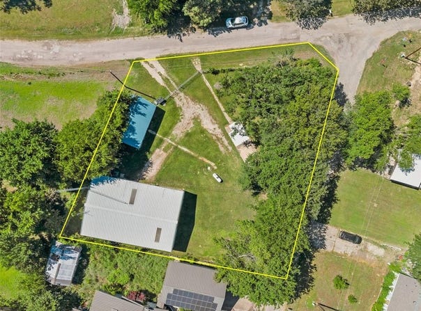 3247 Sandyhook Bend, Wills Point, TX 75169