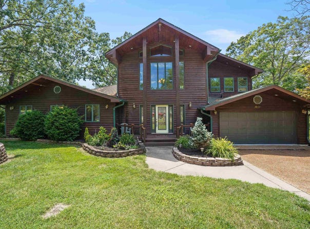 1621 Shoemaker Rd, Benton, KY 42025