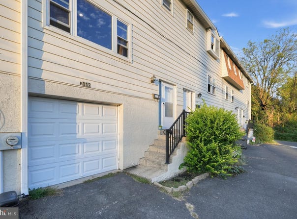 112 BYBERRY Road, HATBORO, PA 19040