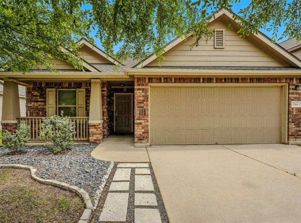 244 Chickadee LN, Leander, TX 78641