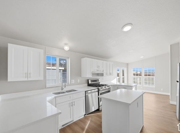 2591 S ARABIAN Way, West Valley City, UT 84128