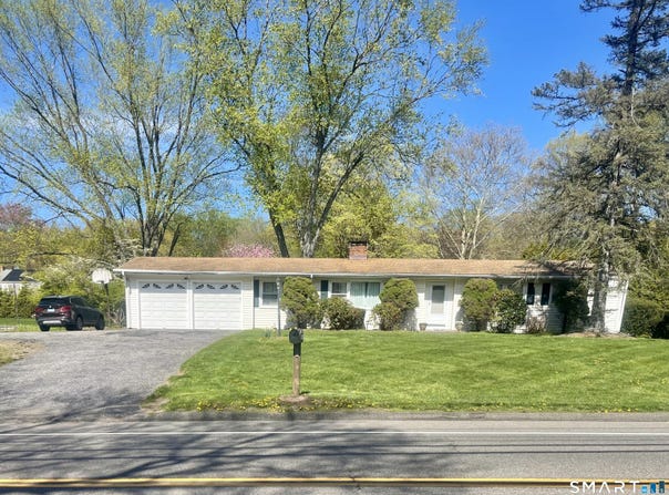 2698 Easton Turnpike, Fairfield, CT 06825