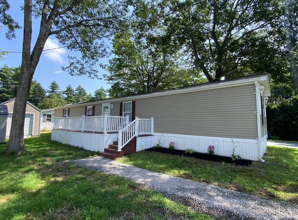 123 Sparrow Drive, Augusta, ME 04330