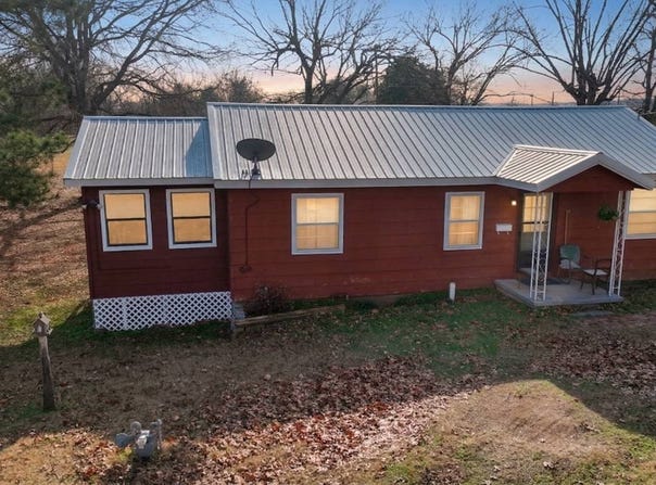 114 Belt Ave, Eufaula, OK 74432