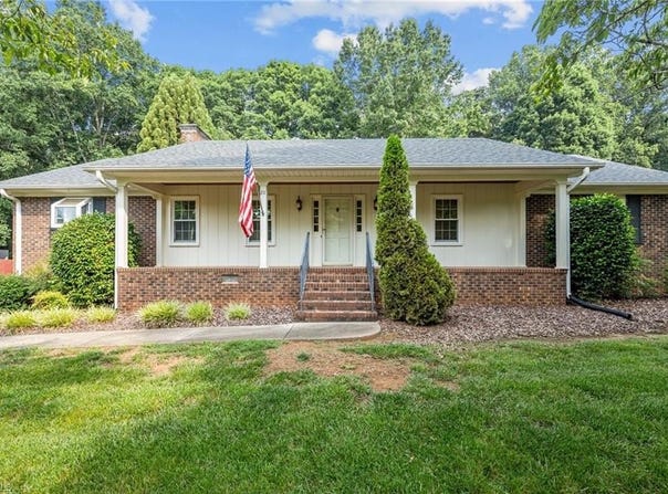 211 Forestview Drive, Elon, NC 27244