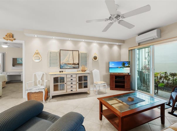 223 S Federal Hwy 22, Dania Beach, FL 33004