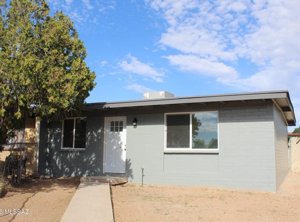 2535 E Parkside Drive, Tucson, AZ 85713