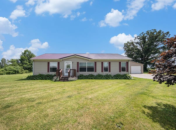13397 Day Road, Hudson, MI 49247