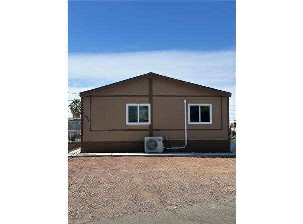 1924 Sea Breeze Lane, Bullhead City, AZ 86442
