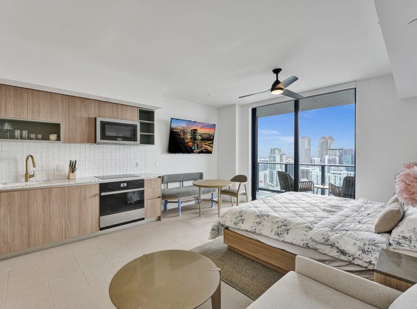 601 NE 1st Avenue, Miami, FL 33132