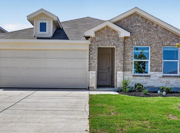 118 MACH Way, Mineral Wells, TX 76067