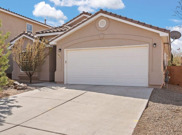11820 SUNY BAY Road SE, Albuquerque, NM 87123
