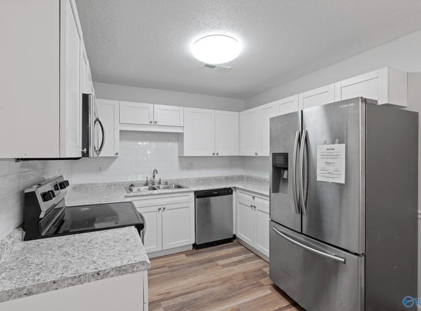 2225 Golf Road SW, Huntsville, AL 35802
