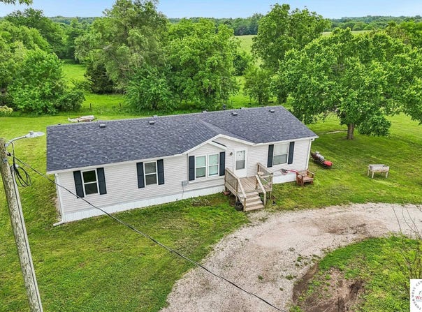 428 SW 850 Road, Chilhowee, MO 64733