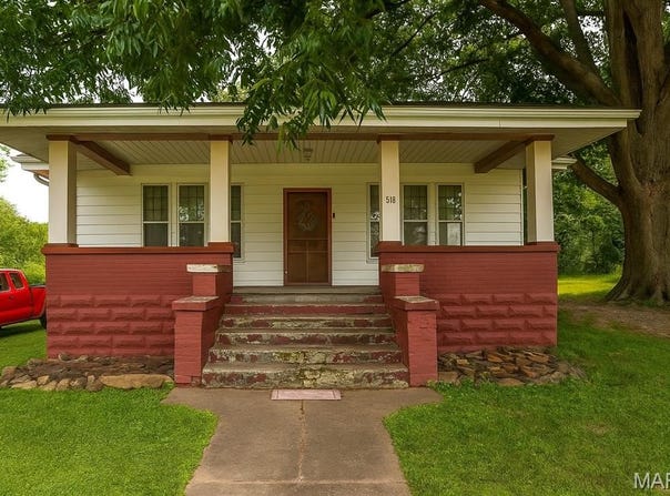 318 E 5th Street, Ramsey, IL 62080