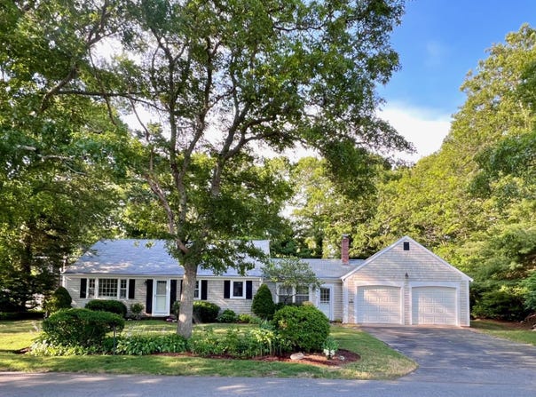 40 Highland Drive, Centerville, MA 02632