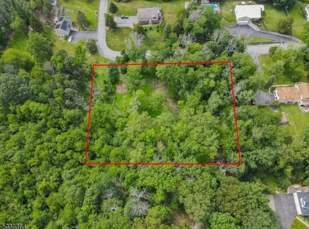 Florence Ln, Andover Twp., NJ 07860