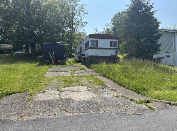 602 Shawnee Street, Roseto, PA 18013