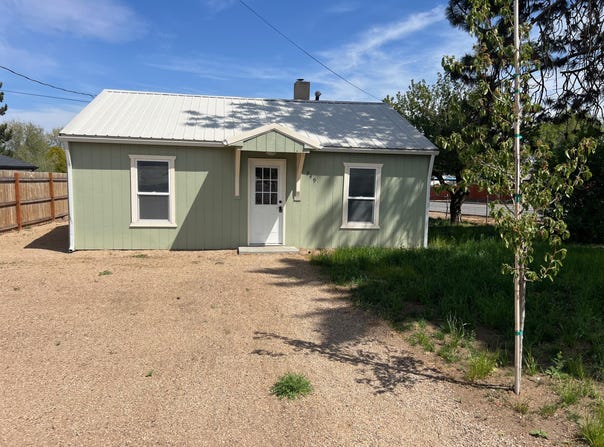 749 SW Madison Street, Madras, OR 97741