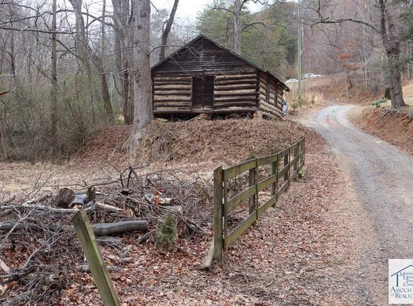 Salem Hwy, Stuart, VA 24171