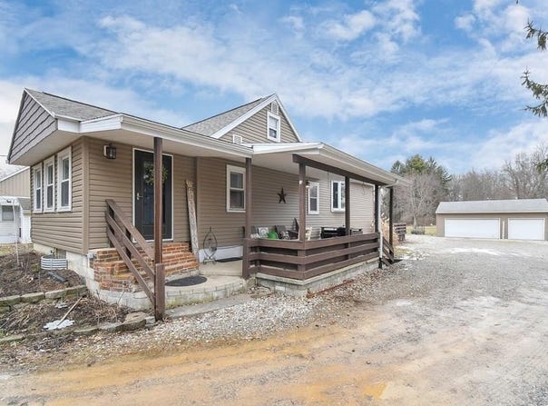3552 Fourth Street, Ontario, OH 44903
