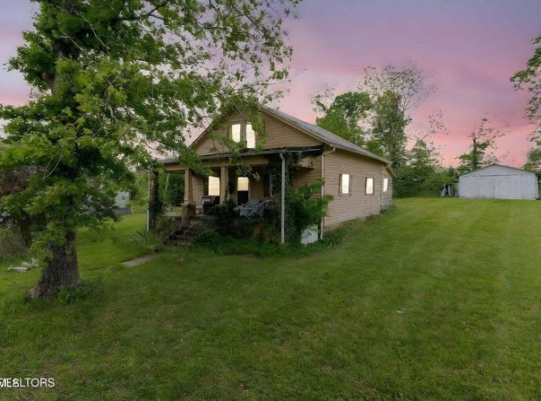 2170 Lone Mountain Road, Tazewell, TN 37879