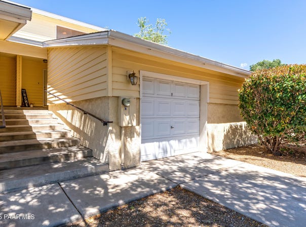 1246 N Barzona Avenue, Dewey-Humboldt, AZ 86327