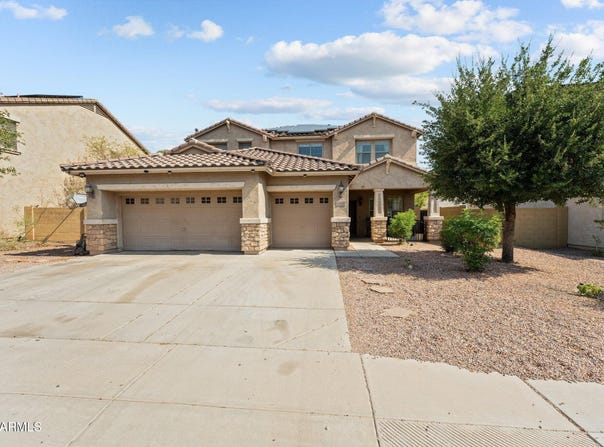 18118 W GOLDEN Lane, Waddell, AZ 85355