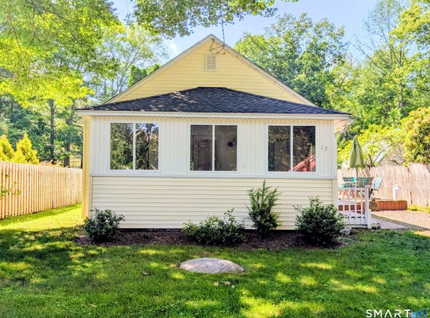 17 Autumn Trail, Coventry, CT 06238