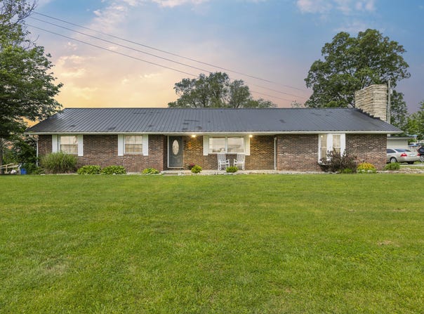 64 Coskery Pike, Flemingsburg, KY 41041