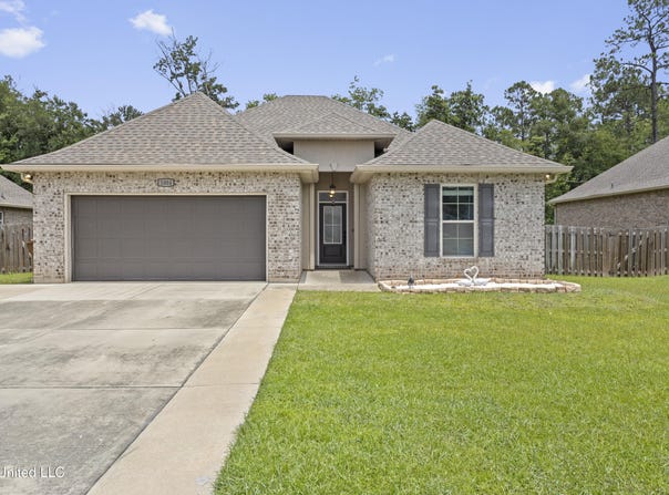 1004 Castine Pointe Boulevard, Long Beach, MS 39560