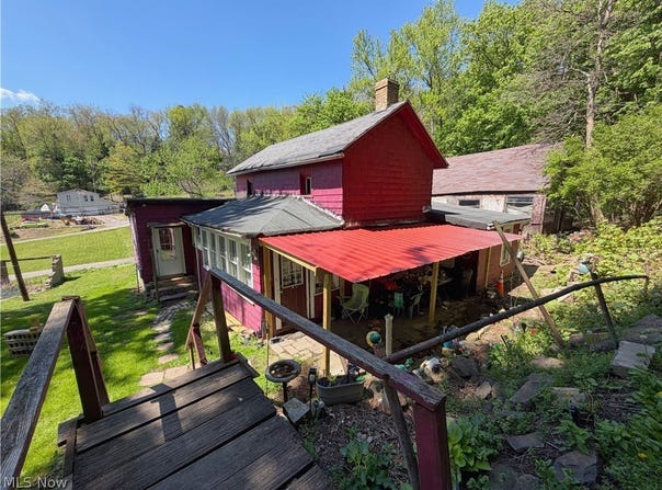 1921 Smithfield Street, East Liverpool, OH 43920