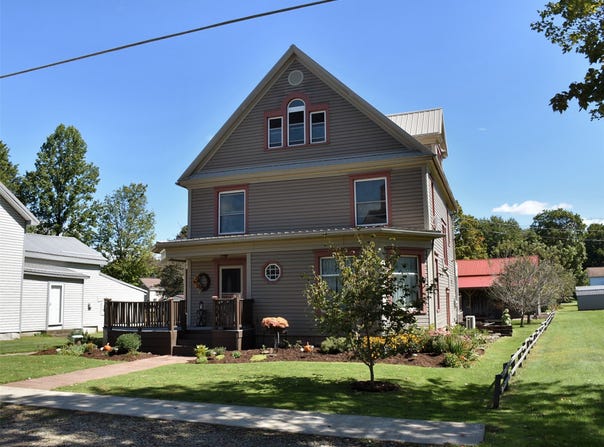 443 EUCLID Avenue, Saegertown, PA 16433