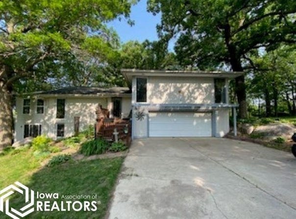 706 Sunset Court, Forest City, IA 50436