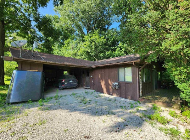 7864 E Millers Place, Waveland, IN 47989