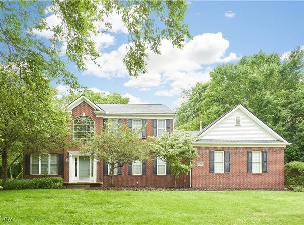 2683 High Hampton Trail, Cuyahoga Falls, OH 44223