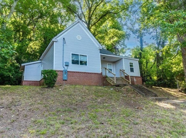2424 Campbell Street, Chattanooga, TN 37406