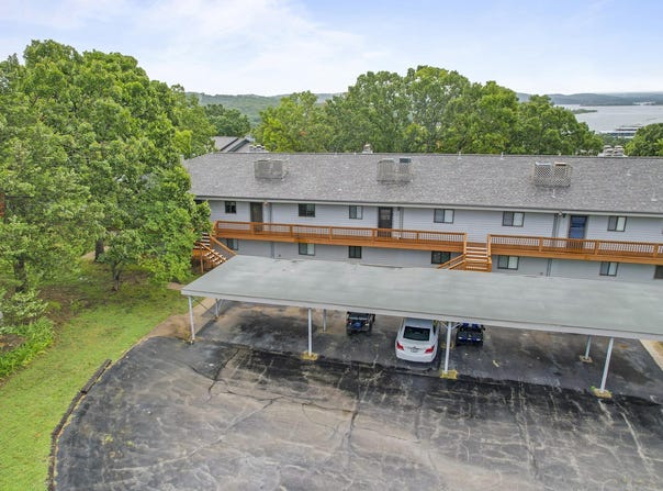 145 Starboard Drive, Kimberling City, MO 65686