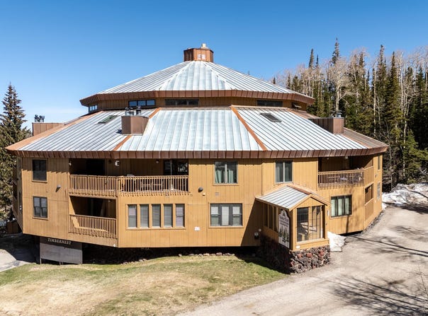117 E Steam Engine Dr. #8A, Brian Head, UT 84719