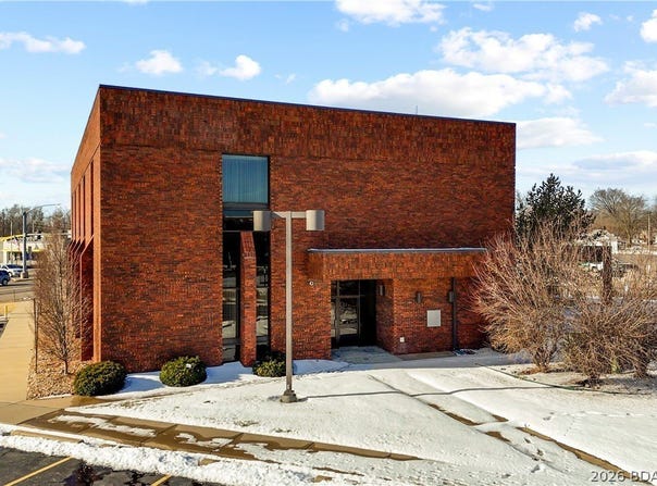 101 Business 54, Eldon, MO 65026