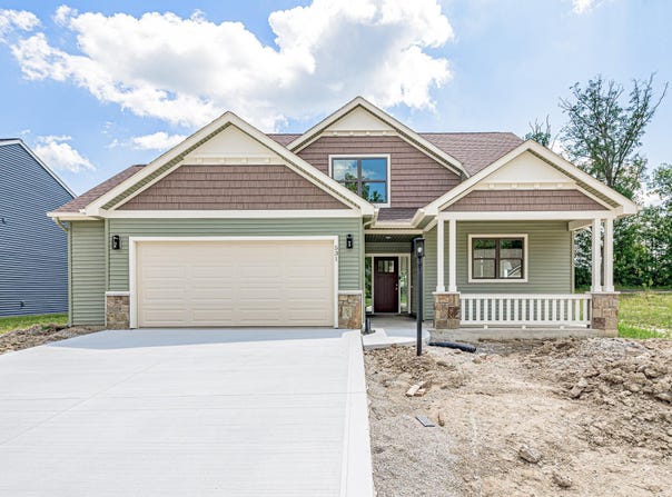 531 Valley River Drive, Columbia City, IN 46725