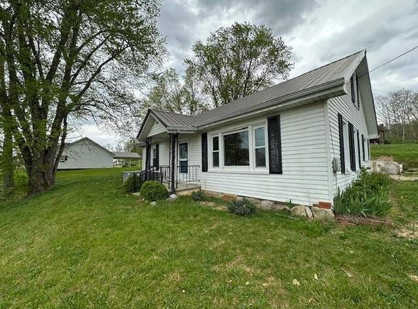 25 Vansant St, #31,32,33,34, Sandy Hook, KY 41171