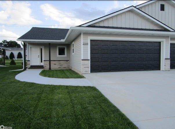 2311 Heritage Lane, Iowa Falls, IA 50126