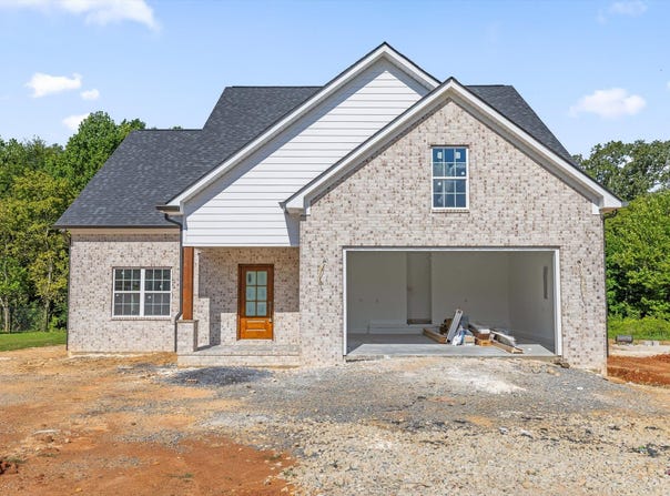 104 W Madison West Street, Chatsworth, GA 30705