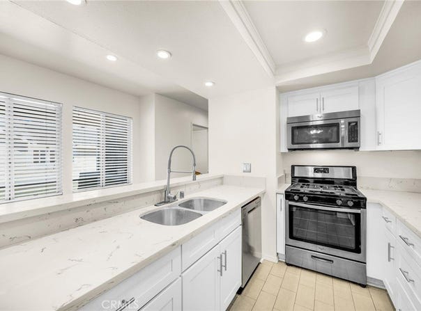 6040 Vermont Court, Yorba Linda, CA 92887
